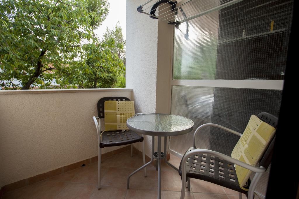 Apartments Villa Ban 로비니 외부 사진