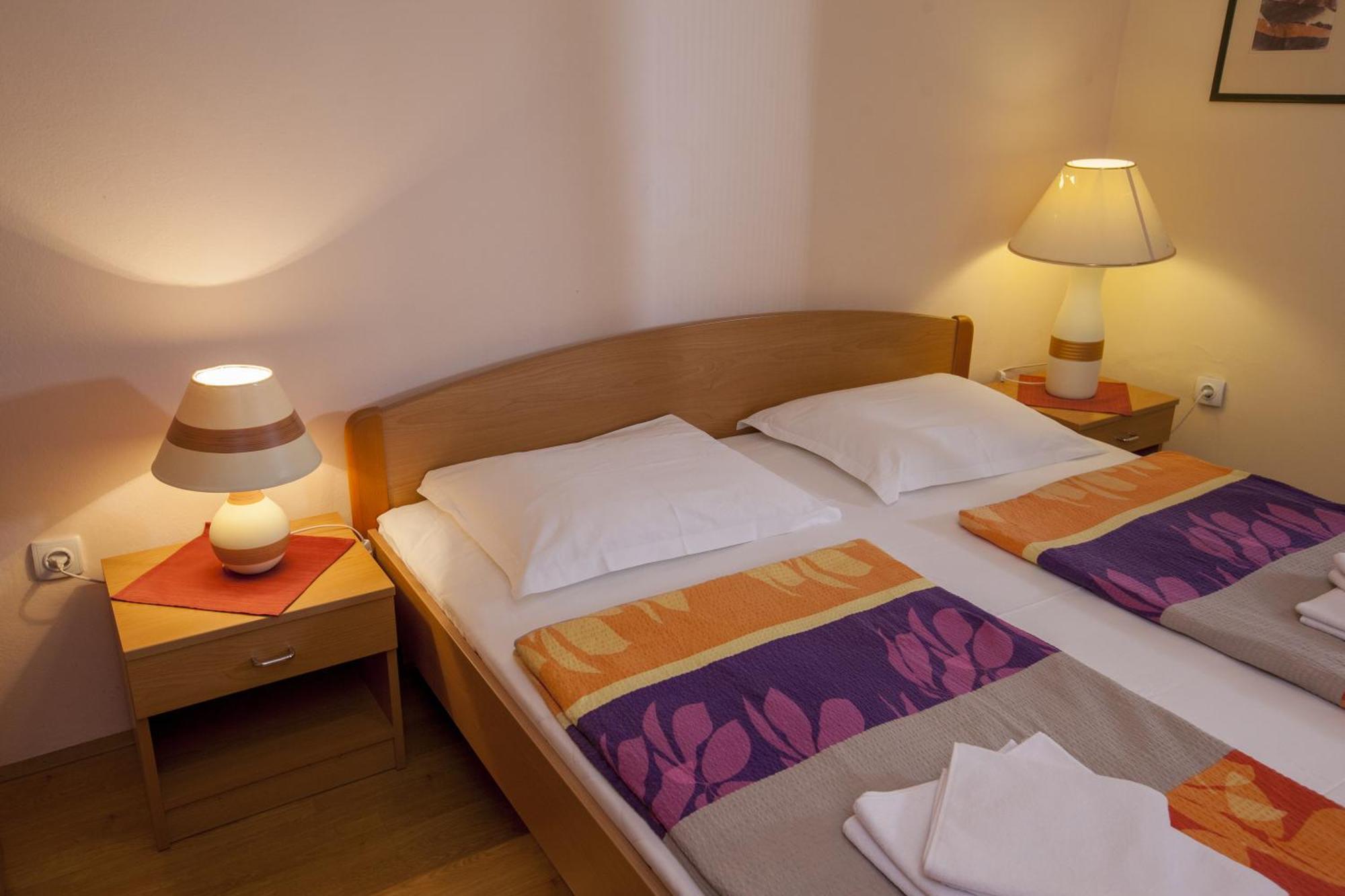Apartments Villa Ban 로비니 객실 사진